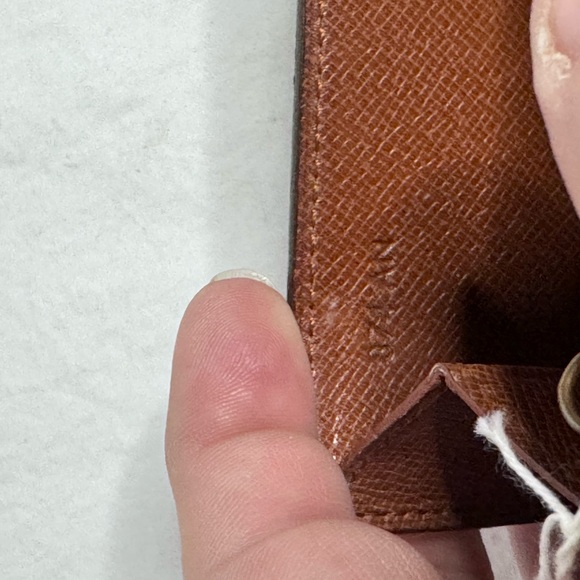 💯 Authentic Refurbished LV Long wallet - Picture 4 of 9